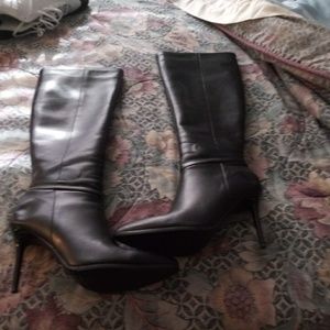 Vocosi knee high stiletto heel boots sz 10